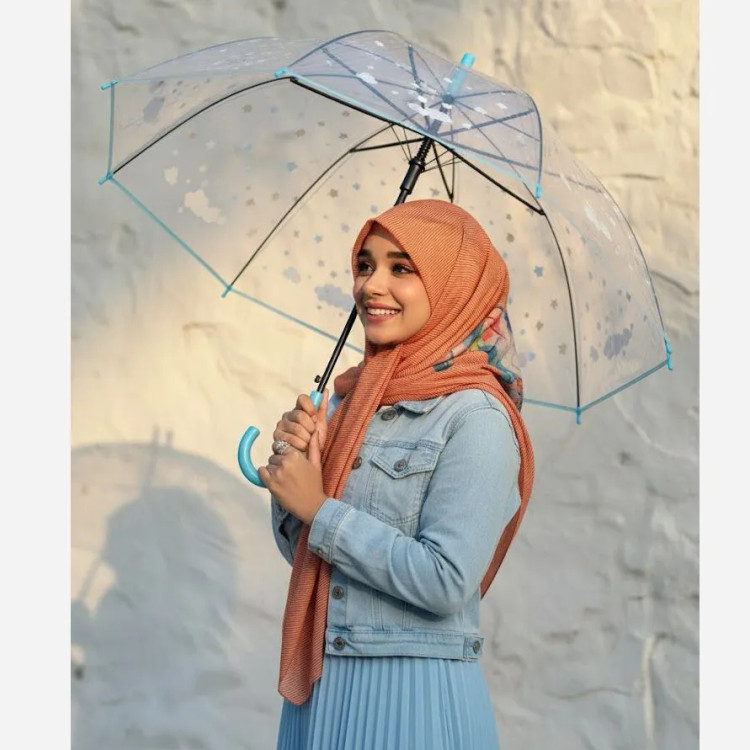 روسری نخی قواره بزرگ طرح چتر و گل نارنجی زنانه | شیک و خاص
