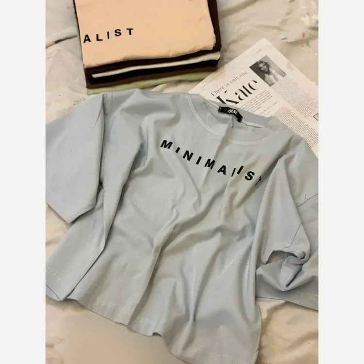 تیشرت کراپ دخترانه و زنانه مینیمال طرح Minimalist