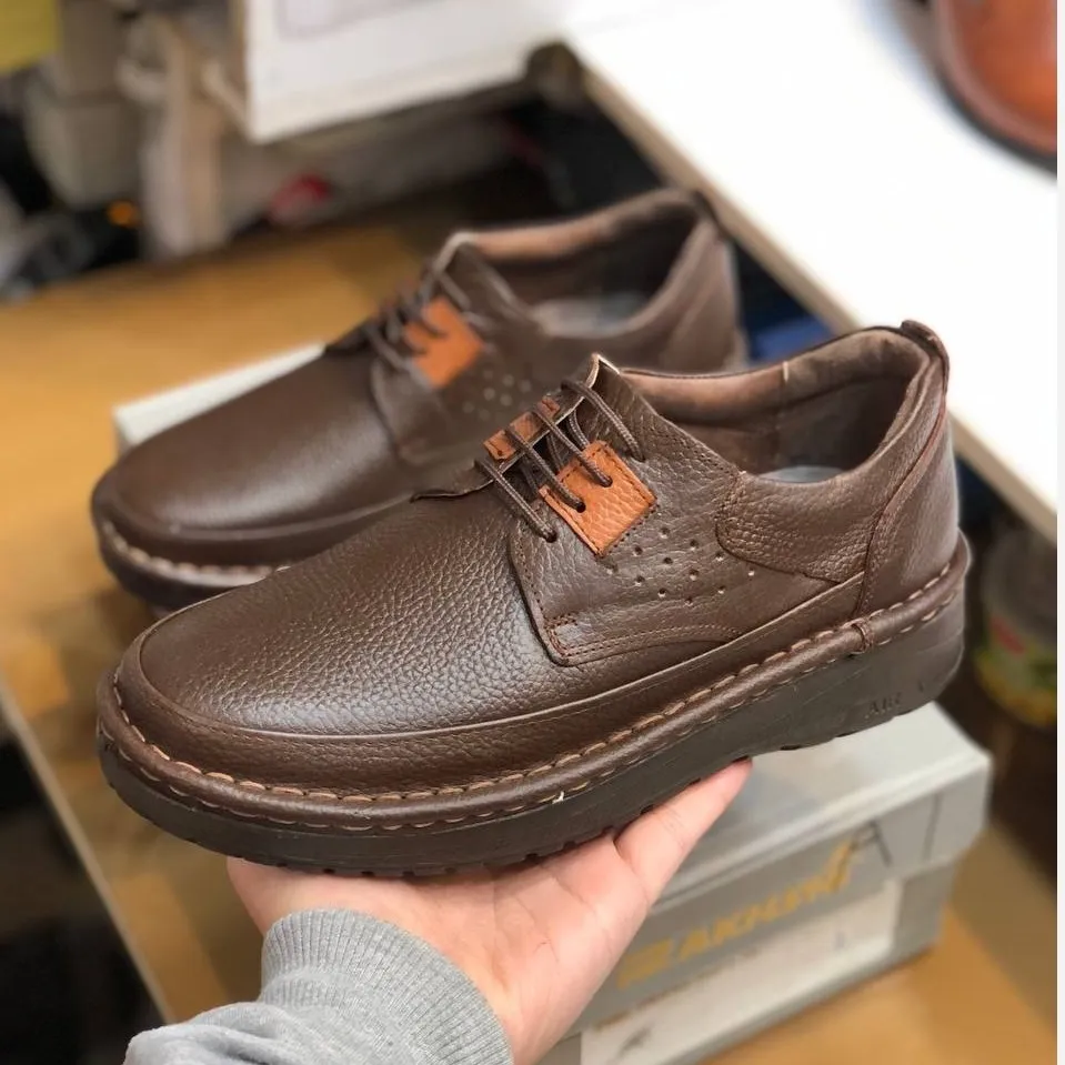 کفش چرم طبیعی مردانه کلارک مدل راحت و شیک کد 12345