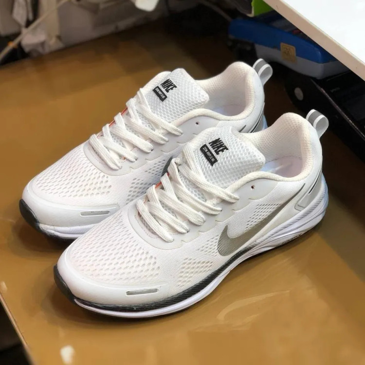 کفش نایک زوم ایکس مردانه رنگ سفید