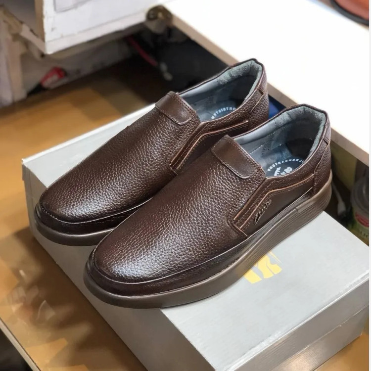 کفش چرم مردانه طبی بدون بند راحتی و شیک مدل سوخته