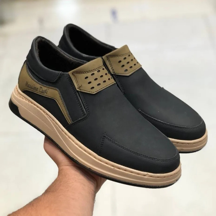 کفش راحتی مردانه چرم مشکی نسکافهای بدون بند مدل دارکوب