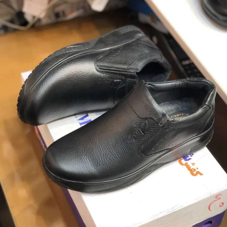 کفش مردانه تمام چرم طبیعی کد 1155 - طبی و راحت - مشکی