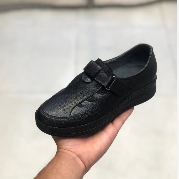 کفش طبی زنانه چسبی چرم صنعتی زیره پیو راحت و بادوام