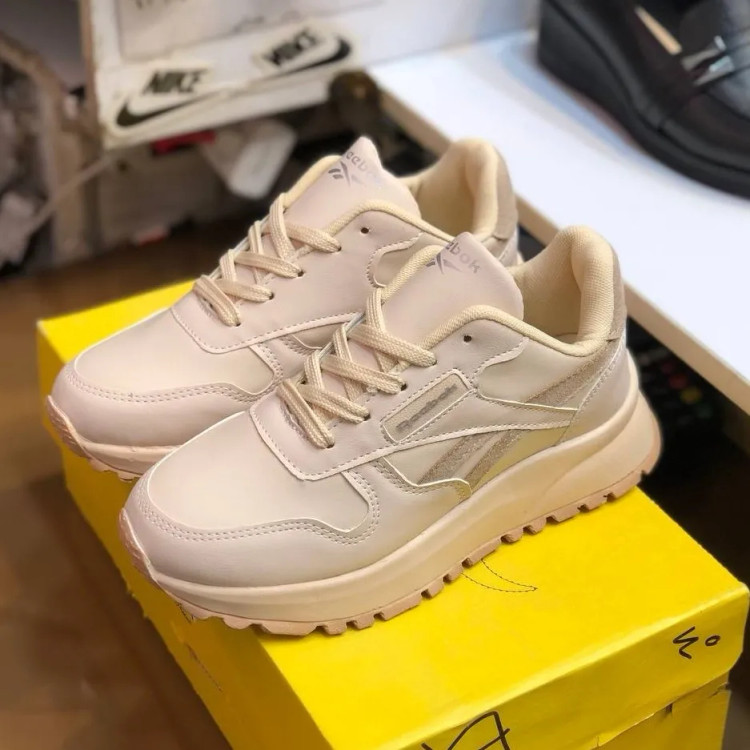 کتونی اسپرت زنانه مدل ریبوک کرم قهوهای کد 12345