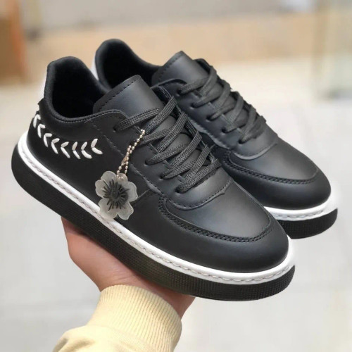 کفش چرم مشکی مدل گندمی دور دوخت