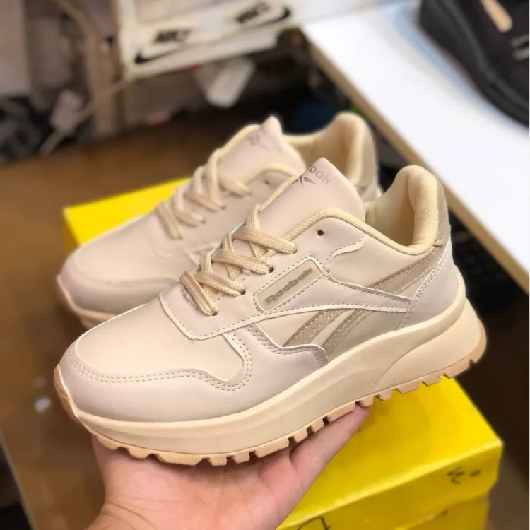 کتونی اسپرت زنانه مدل ریبوک کرم قهوهای کد 12345