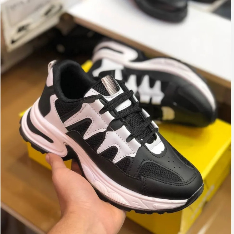 کفش اسپرت مشکی سفید زنانه و مردانه شیک و راحت مناسب باشگاه و پیاده روی