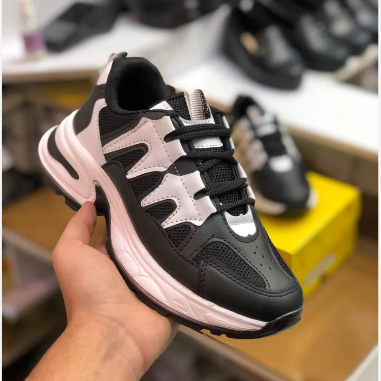 کفش اسپرت مشکی سفید زنانه و مردانه شیک و راحت مناسب باشگاه و پیاده روی