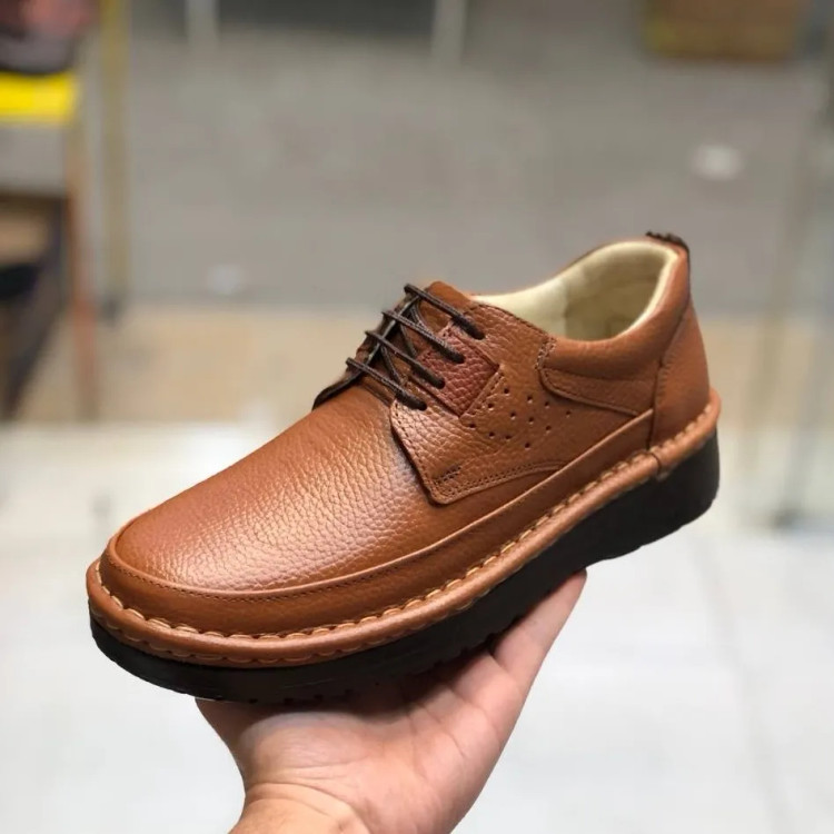 کفش چرم طبیعی مردانه کلارک مدل راحت و شیک کد 12345