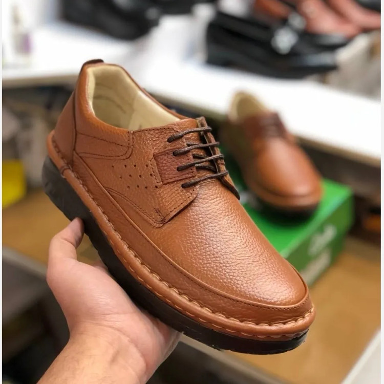 کفش چرم طبیعی مردانه کلارک مدل راحت و شیک کد 12345