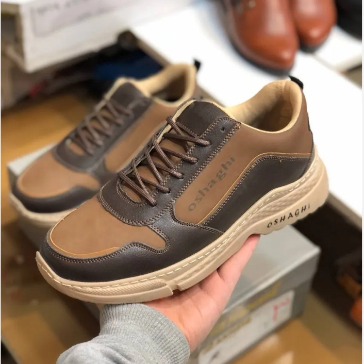 کفش اسپرت مردانه چرم صنعتی قهوه ای روشن و تیره مدل OSHAGHI کد 101
