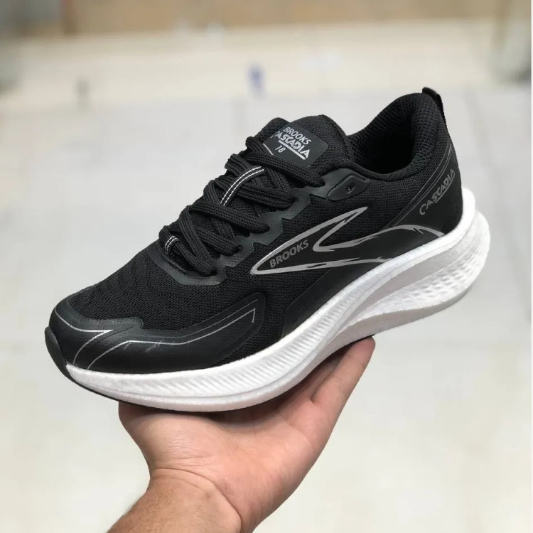 کتونی ورزشی مردانه بروکس مدل Cascadia مناسب دویدن و باشگاه با زیره پیو و کربن دار