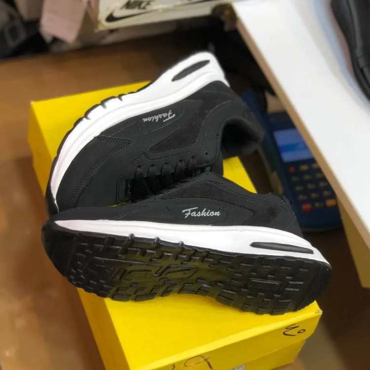 کفش اسپرت مشکی مردانه زنانه راحتی ورزشی پیاده روی باشگاه دویدن