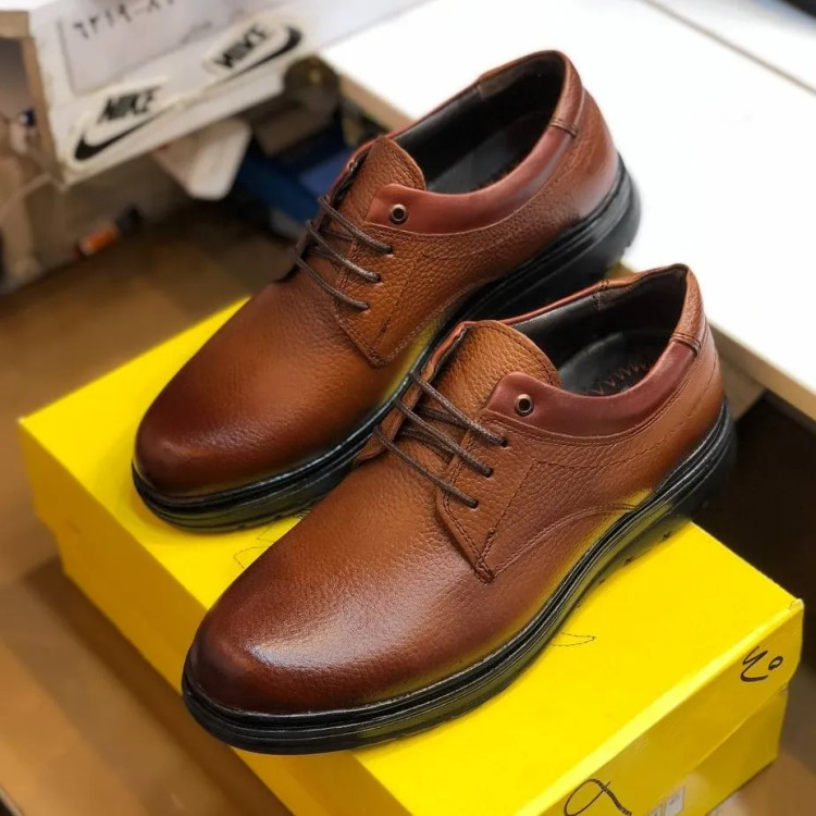 کفش چرم مردانه مدل دنا | رویه چرم طبیعی | زیره پیو سبک | رسمی و اداری | 6 ماه ضمانت