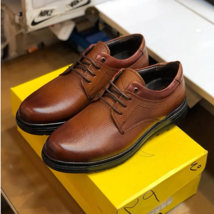 کفش چرم مردانه مدل دنا | رویه چرم طبیعی | زیره پیو سبک | رسمی و اداری | 6 ماه ضمانت
