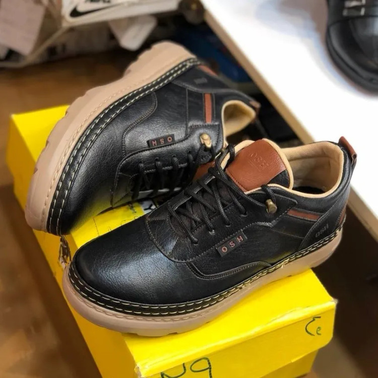 کفش مردانه چرم صنعتی مشکی شیک و راحت مدل روز | مناسب استفاده روزمره و نیمه رسمی