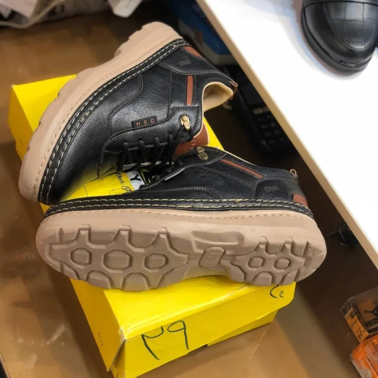 کفش مردانه چرم صنعتی مشکی شیک و راحت مدل روز | مناسب استفاده روزمره و نیمه رسمی