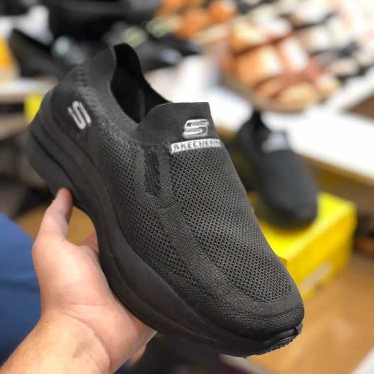 کفش اسکیچرز مردانه کشی سبک و راحت مدل روزمره پیاده روی