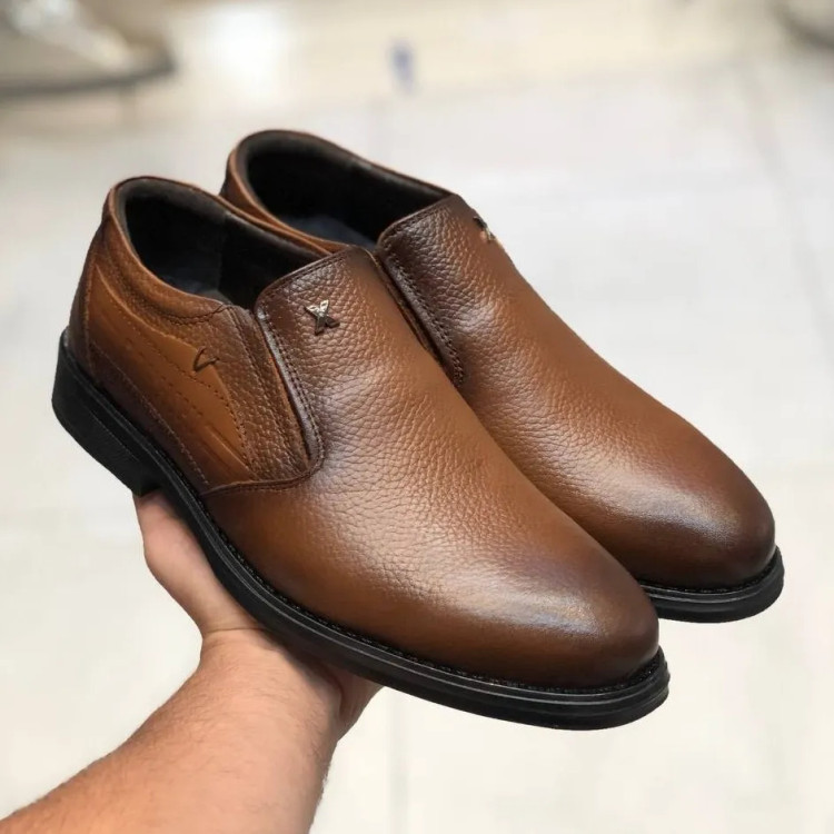 کفش مردانه چرم عسلی کلاسیک اداری و رسمی طبی راحت