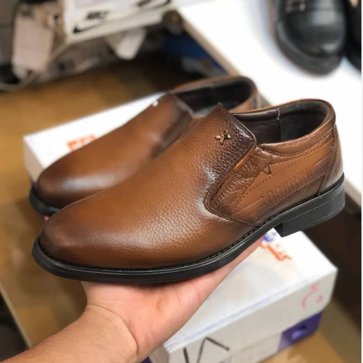 کفش مردانه چرم عسلی کلاسیک اداری و رسمی طبی راحت