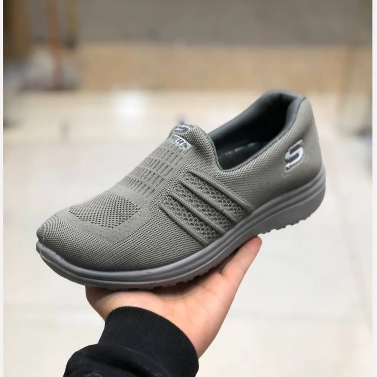 کفش اسکیچرز زنانه طوسی مدل روزمره تنفس پذیر سبک و راحت سایز 41 تا 44