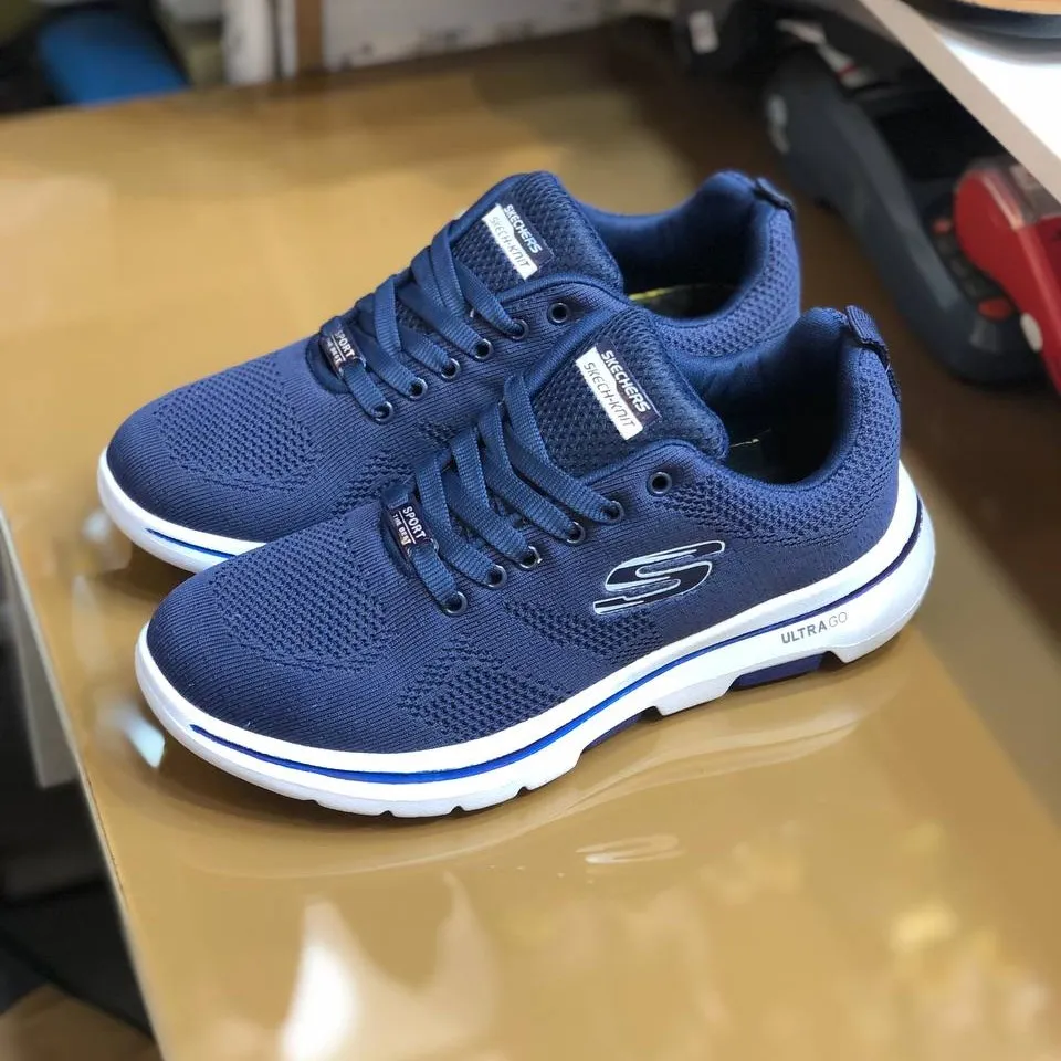 کفش پیاده روی مردانه مدل اولترا گو، راحت و طبی، مناسب کمر درد