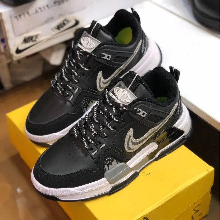 کتونی اسپرت مشکی مردانه و زنانه، کفش ورزشی و روزمره، زیره پیو، چرم صنعتی، راحت و شیک