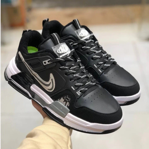 کتونی اسپرت مشکی مردانه و زنانه، کفش ورزشی و روزمره، زیره پیو، چرم صنعتی، راحت و شیک