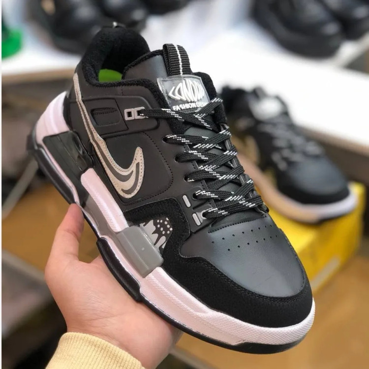 کتونی اسپرت مشکی مردانه و زنانه، کفش ورزشی و روزمره، زیره پیو، چرم صنعتی، راحت و شیک