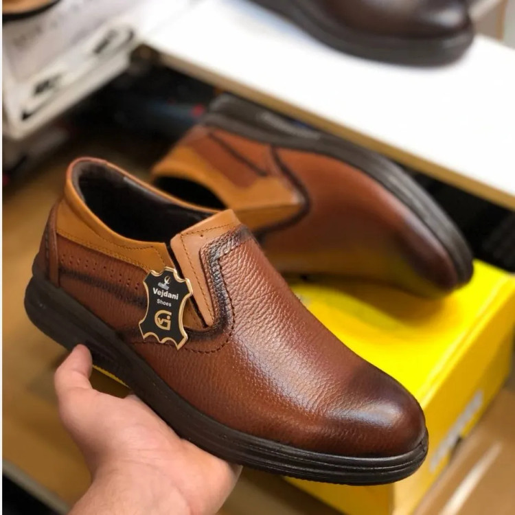 کفش چرم طبیعی مردانه قهوهای شیک و راحت روزمره سبک و بادوام