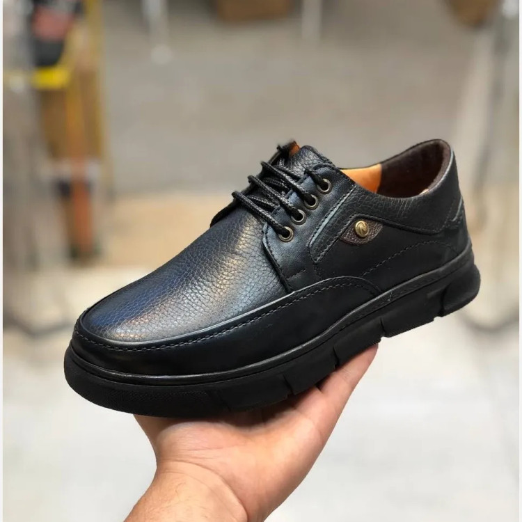 کفش مردانه چرم طبیعی مشکی بنددار شیک و راحت مدل میشل