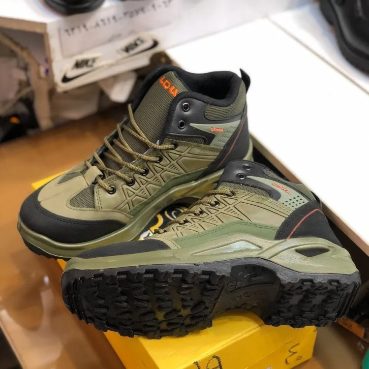 کفش طبیعت گردی مردانه ساقدار پیاده روی روزمره ضد آب و بادوام