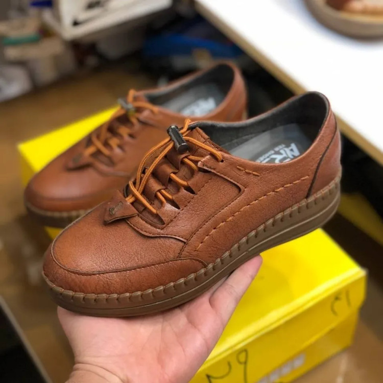 کفش چرم صنعتی زنانه طبی مناسب پیاده روی - زیره پیو سبک و نرم