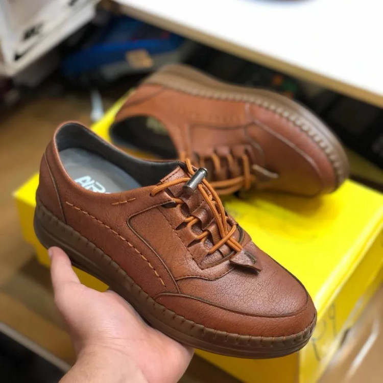 کفش چرم صنعتی زنانه طبی مناسب پیاده روی - زیره پیو سبک و نرم