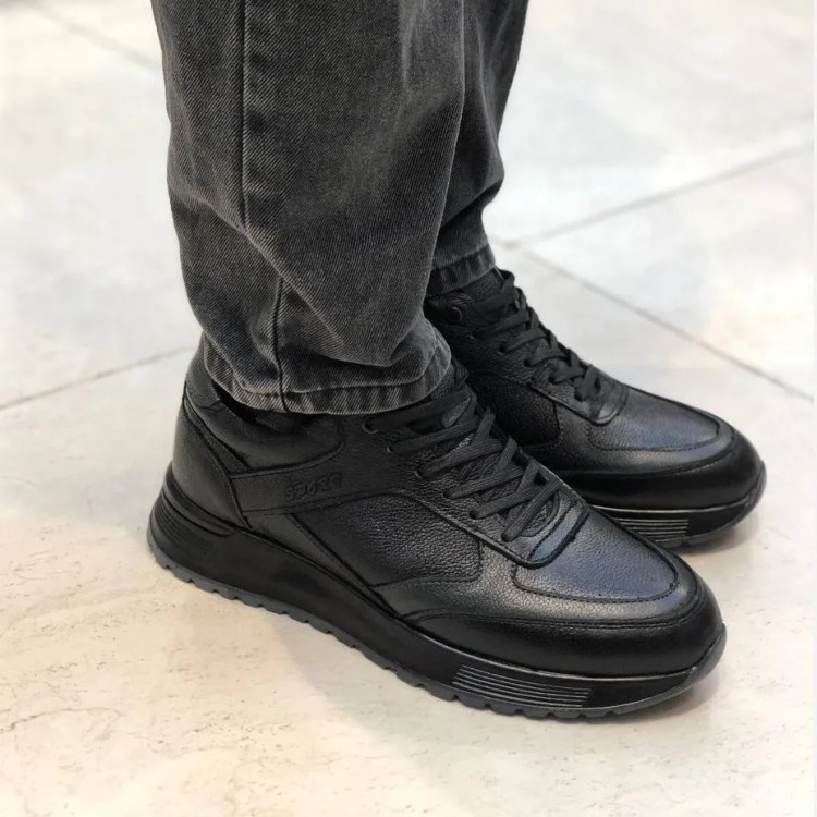 کفش مردانه چرم طبیعی مدل کلاسیک راحت و بادوام روزمره و اداری