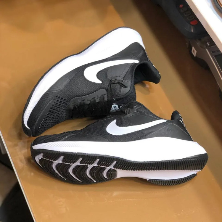 کفش اسپرت مردانه نایک مشکی سفید سبک و راحت زیره پیو طبی قابل شستشو