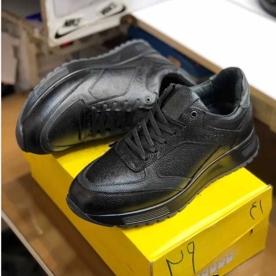 کفش مردانه چرم طبیعی مدل کلاسیک راحت و بادوام روزمره و اداری