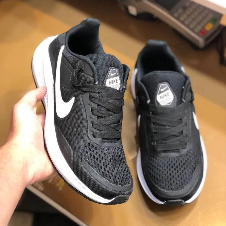 کفش اسپرت مردانه نایک مشکی سفید سبک و راحت زیره پیو طبی قابل شستشو