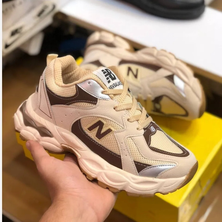 کفش زنانه نیو بالانس 9040 کرم پیاده روی و روزمره سبک و راحت