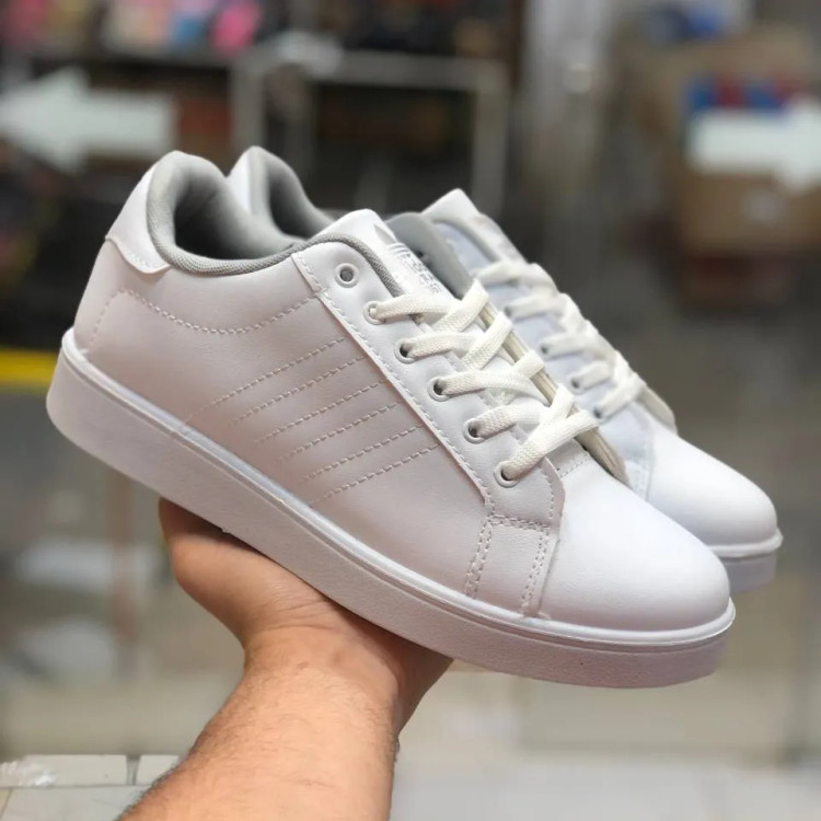 ونس سفید مردانه چرم صنعتی زیره پیو راحت و سبک کد 367