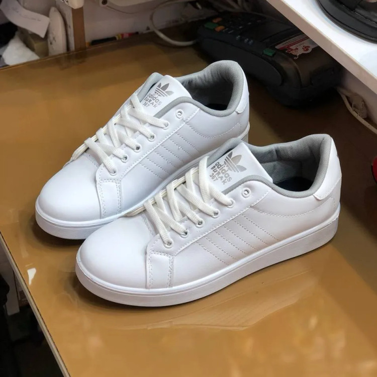 ونس سفید مردانه چرم صنعتی زیره پیو راحت و سبک کد 367