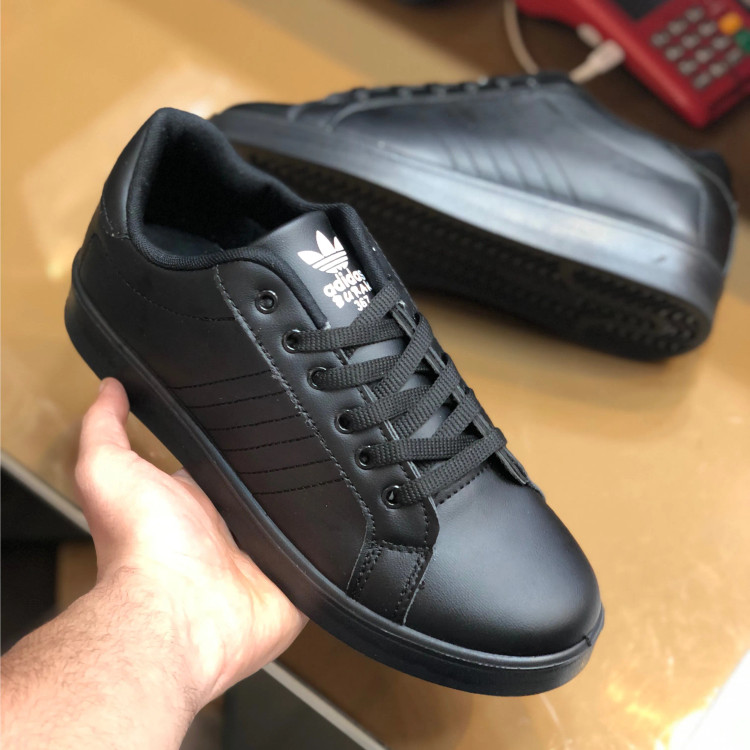 ونس مشکی مردانه چرم صنعتی زیره پیو راحت و سبک کد 367