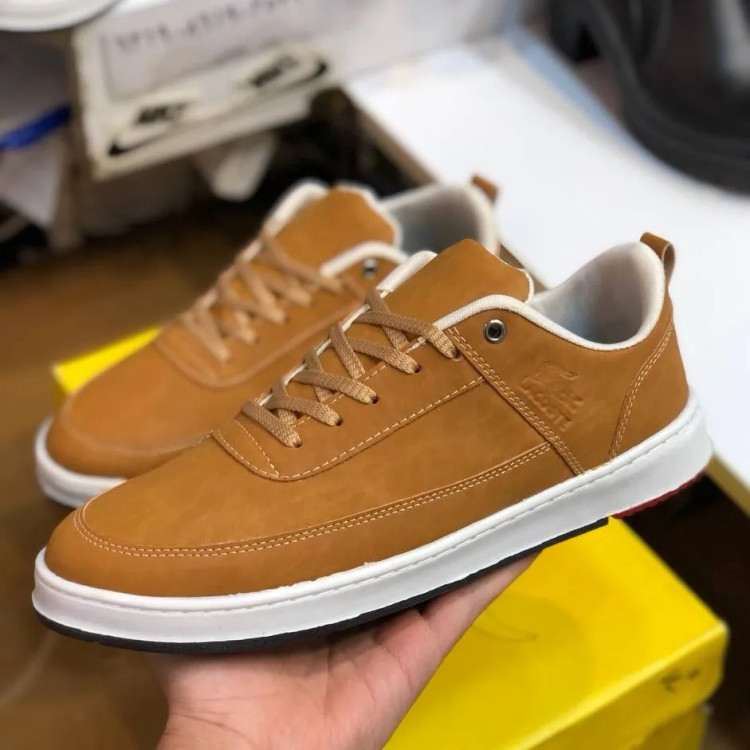 کفش مردانه لاگوست عسلی چرم صنعتی دور دوخت زیره پی وی سی کد 101