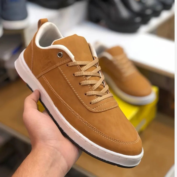 کفش مردانه لاگوست عسلی چرم صنعتی دور دوخت زیره پی وی سی کد 101