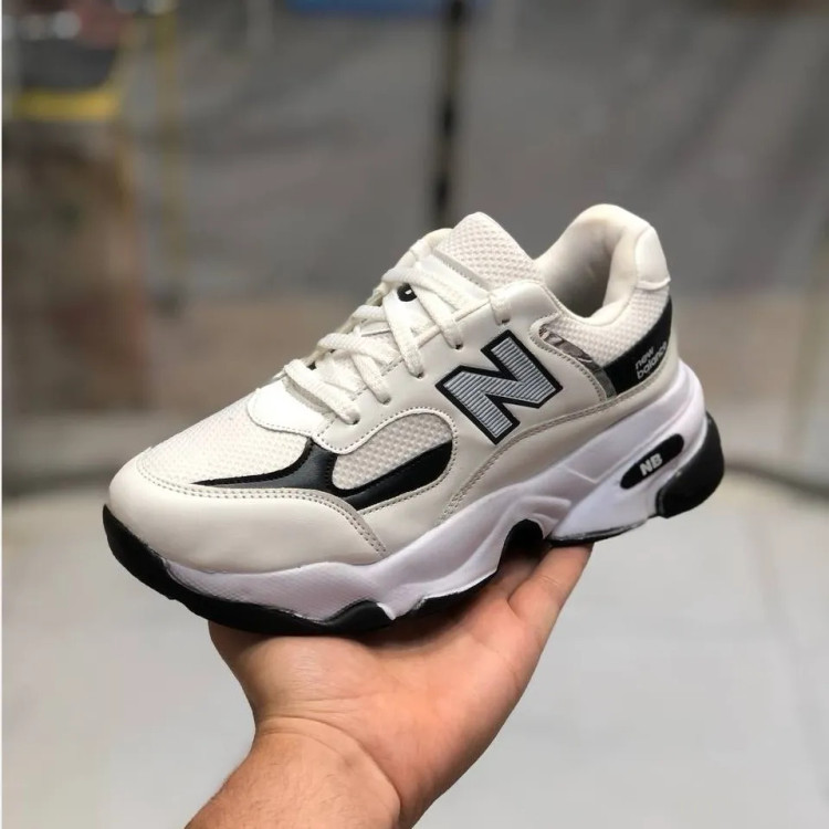 کتونی زنانه و مردانه راحتی اسپرت سفید مشکی زیره پیو سبک و نرم