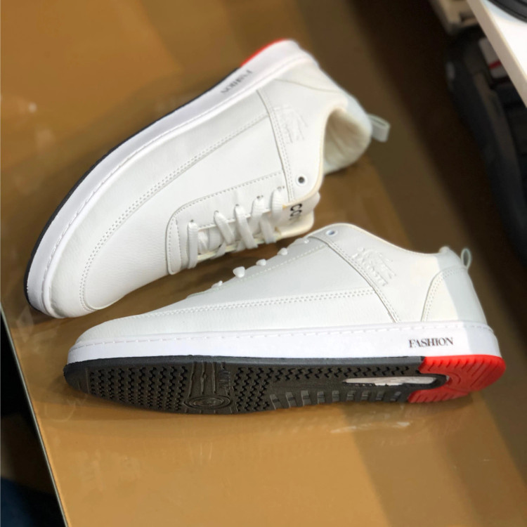 کفش سفید مردانه چرم صنعتی دور دوخت و کف دوخت مدل اسپرت روزمره