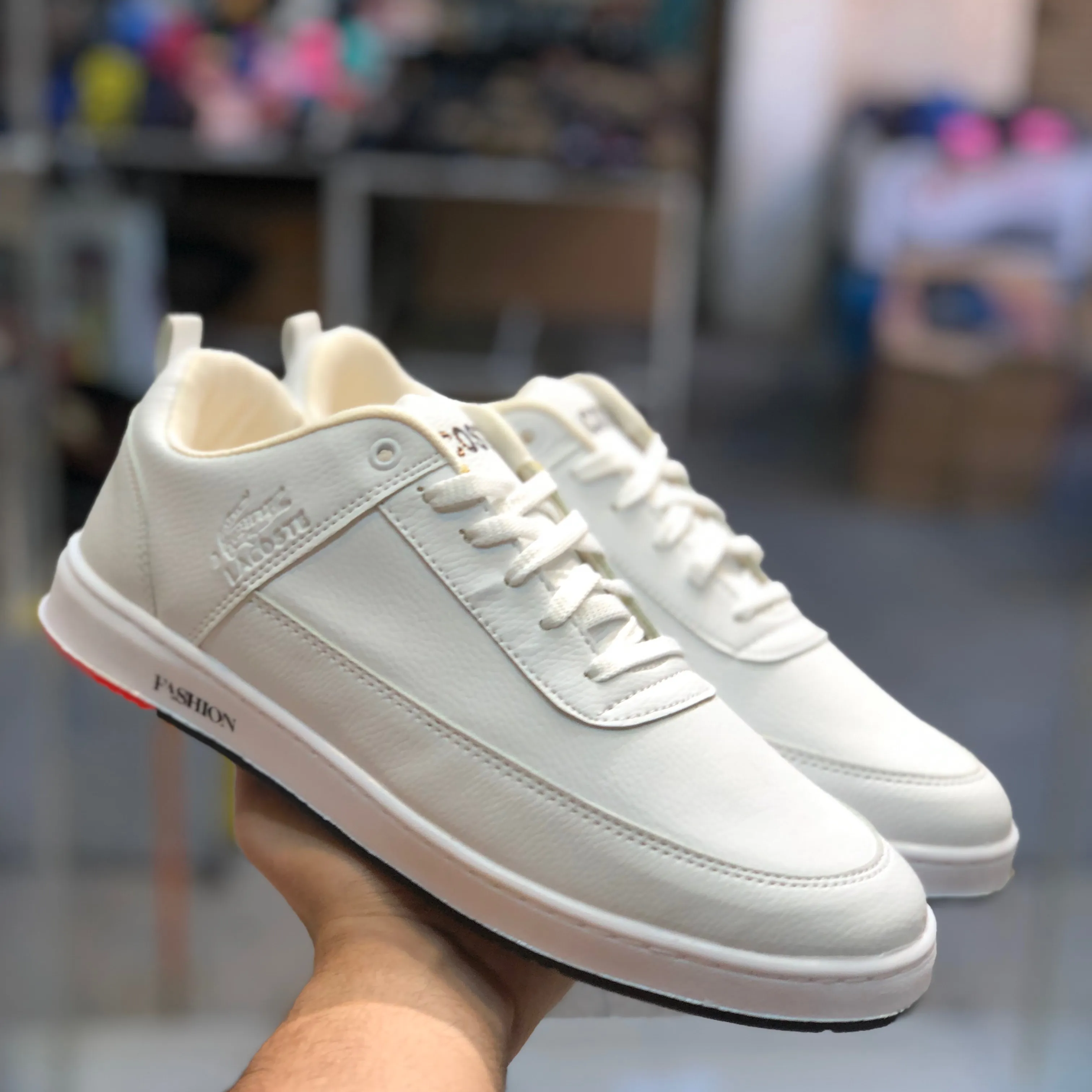 کفش سفید مردانه چرم صنعتی دور دوخت و کف دوخت مدل اسپرت روزمره