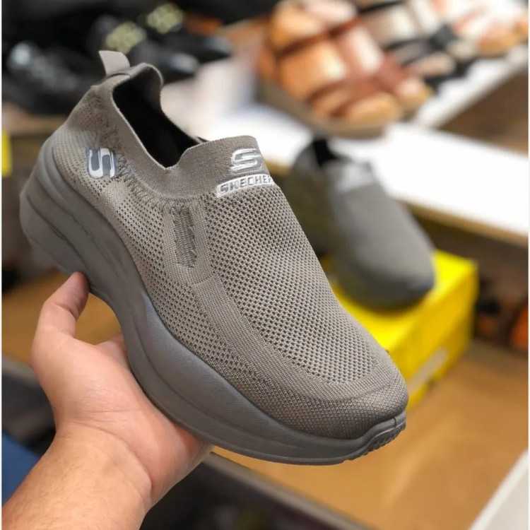 کفش اسکیچرز مردانه کشی سبک و راحت مناسب پیاده روی و روزمره