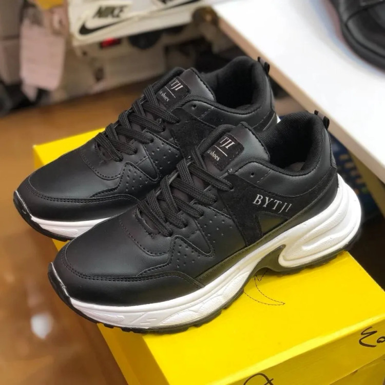 کفش اسپرت مشکی زنانه و مردانه، کفش ورزشی پیاده روی و باشگاه، زیره پیو تزریقی، سبک و راحت